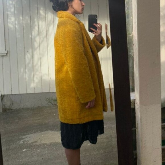 Zara TRF Mustard Yellow Teddy Coat - Picture 7 of 8
